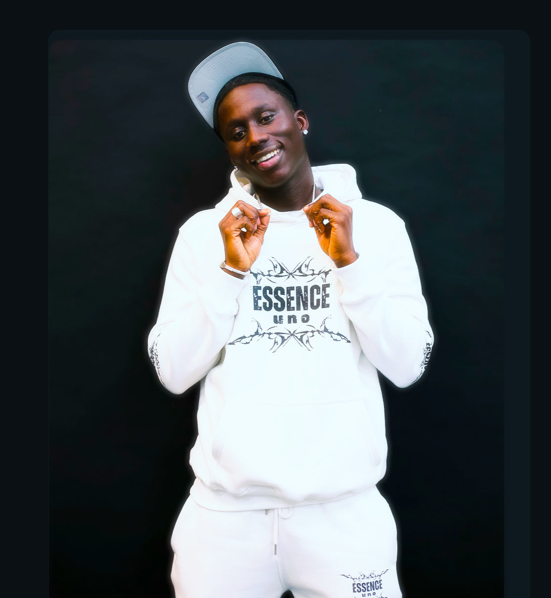 EssenceUno matching set